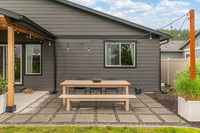 14026 E Sanson Ave, Spokane Valley, WA 99216