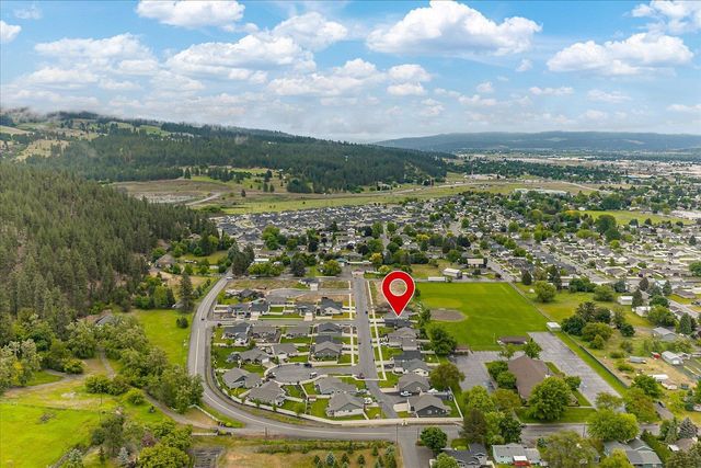 14026 E Sanson Ave, Spokane Valley, WA 99216