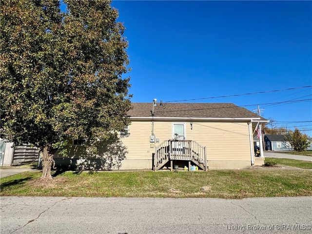 917 Valley View Road, New Albany, IN 47150