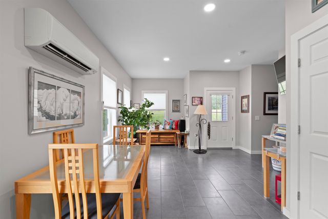978 Franklin Park West, St. Albans Town, VT 05478