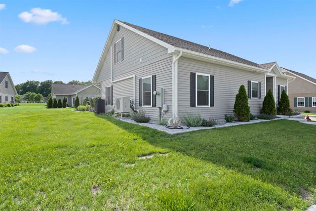 978 Franklin Park West, St. Albans Town, VT 05478