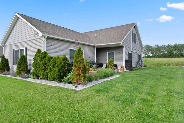 978 Franklin Park West, St. Albans Town, VT 05478