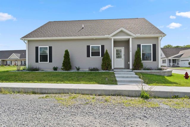 978 Franklin Park West, St. Albans Town, VT 05478