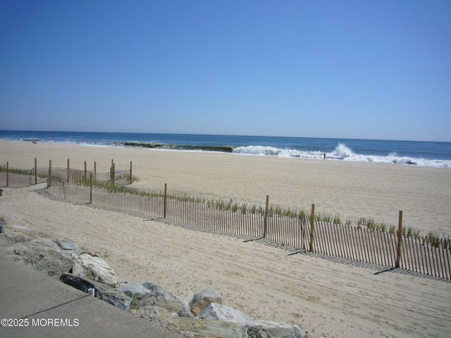 1201 Ocean Avenue 82, Sea Bright, NJ 07760