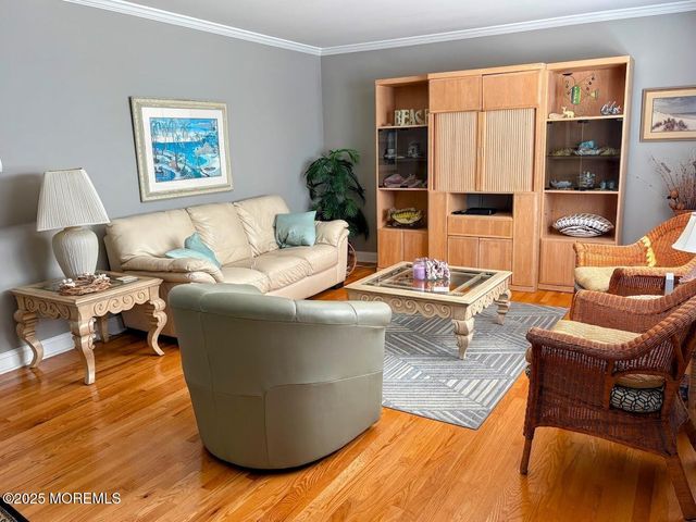 1201 Ocean Avenue 82, Sea Bright, NJ 07760