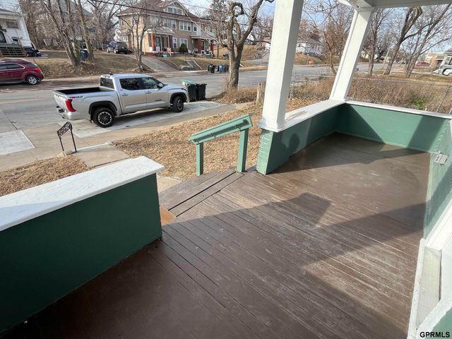 1511 N 33rd Street, Omaha, NE 68111