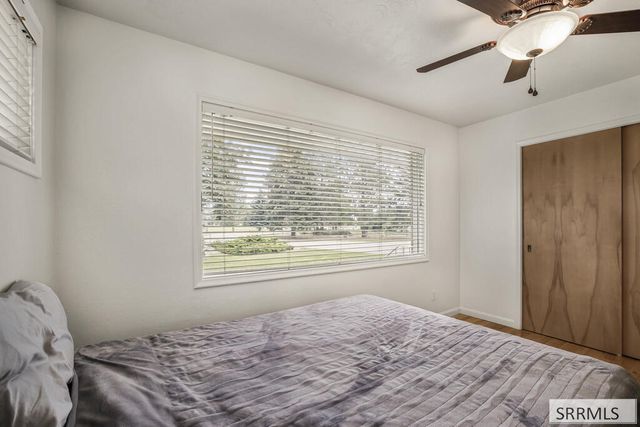 1881 W 49th S, Idaho Falls, ID 83402