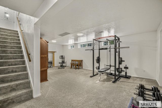 1881 W 49th S, Idaho Falls, ID 83402