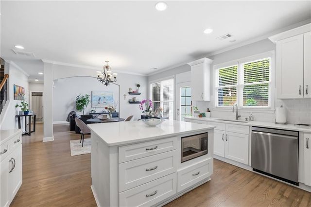 2715 Cezanne Lane, Cumming, GA 30041