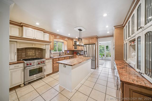 25472 S 4110 Road, Claremore, OK 74019