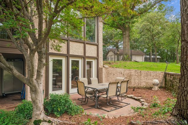 25472 S 4110 Road, Claremore, OK 74019