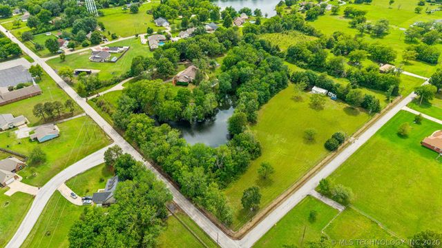 25472 S 4110 Road, Claremore, OK 74019