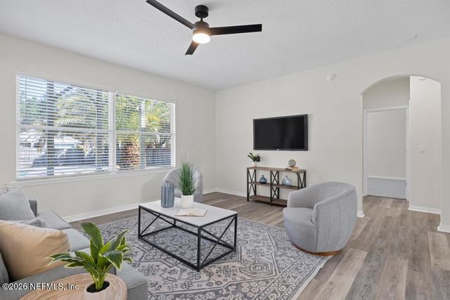 1344 HAWKS CREST Drive, Middleburg, FL 32068