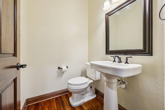 560 Birchwood DRIVE, Hartland, WI 53029