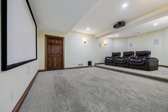 560 Birchwood DRIVE, Hartland, WI 53029