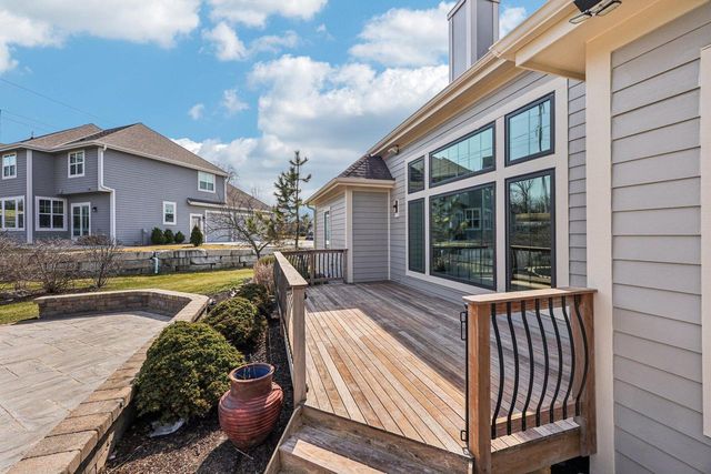 560 Birchwood DRIVE, Hartland, WI 53029