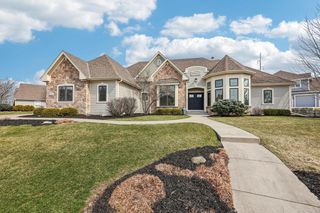 560 Birchwood DRIVE, Hartland, WI 53029
