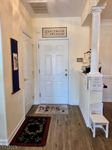 2303 Neville Ct 2303, Franklin Twp., NJ 08873