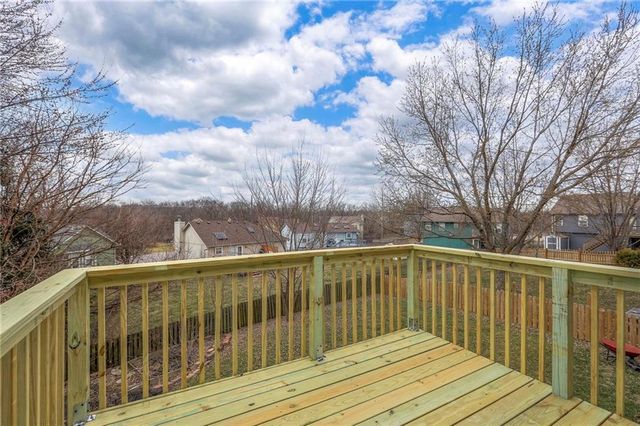 10624 N Wallace Avenue, Kansas City, MO 64157