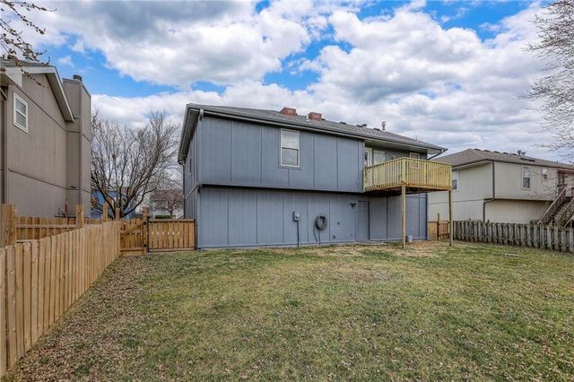 10624 N Wallace Avenue, Kansas City, MO 64157