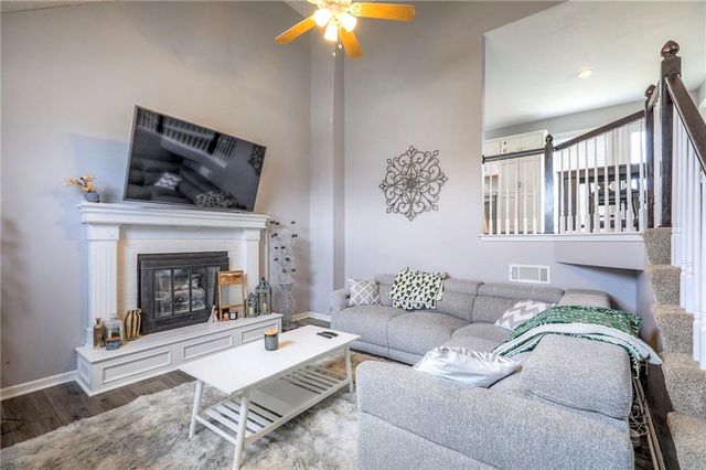 10624 N Wallace Avenue, Kansas City, MO 64157