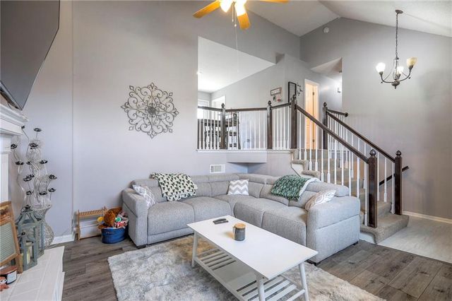 10624 N Wallace Avenue, Kansas City, MO 64157