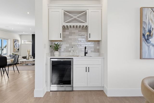 22 Mount Zion Road, Melrose, MA 02176