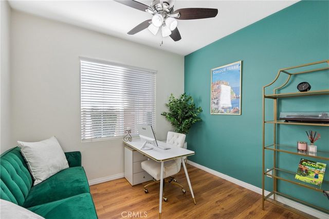 23868 Toscana DR, Valencia, CA 91354