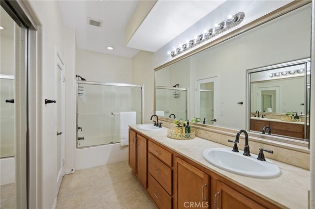 23868 Toscana DR, Valencia, CA 91354