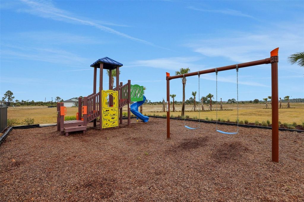 Image 12 of property listing at 17003 COTTONTAIL CIRCLE, Punta Gorda, FL 33982