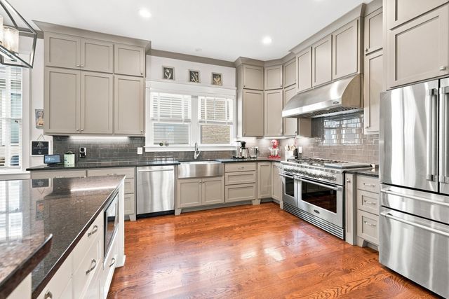 2511 Natchez Trce, Nashville, TN 37212