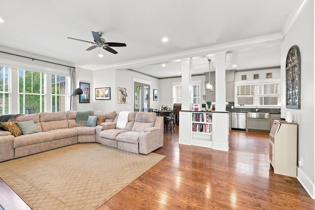 2511 Natchez Trce, Nashville, TN 37212