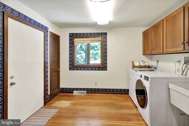 637 SCENIC DR, Bernville, PA 19506