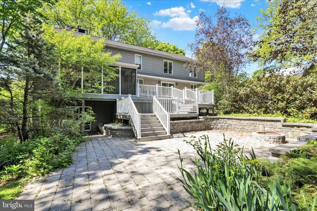 637 SCENIC DR, Bernville, PA 19506