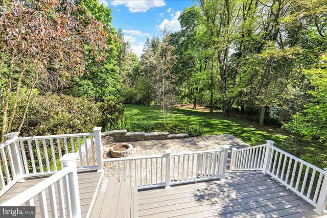 637 SCENIC DR, Bernville, PA 19506