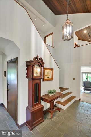 637 SCENIC DR, Bernville, PA 19506