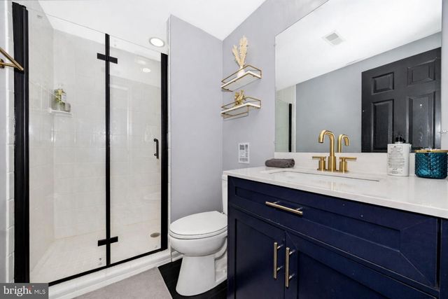 579 BOBCAT DR, Berkeley Springs, WV 25411