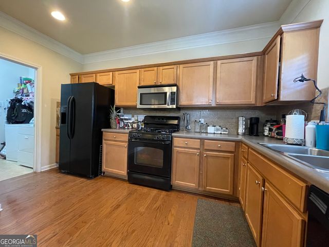 2049 Appaloosa Way, Conyers, GA 30012