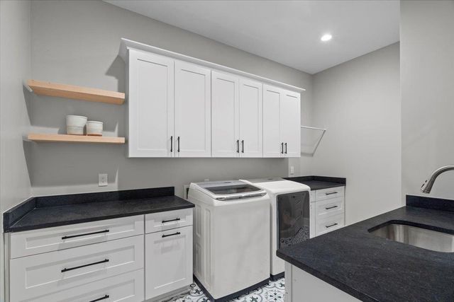 3197 CHAPEL WOODS CV, Germantown, TN 38139