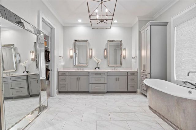 3197 CHAPEL WOODS CV, Germantown, TN 38139