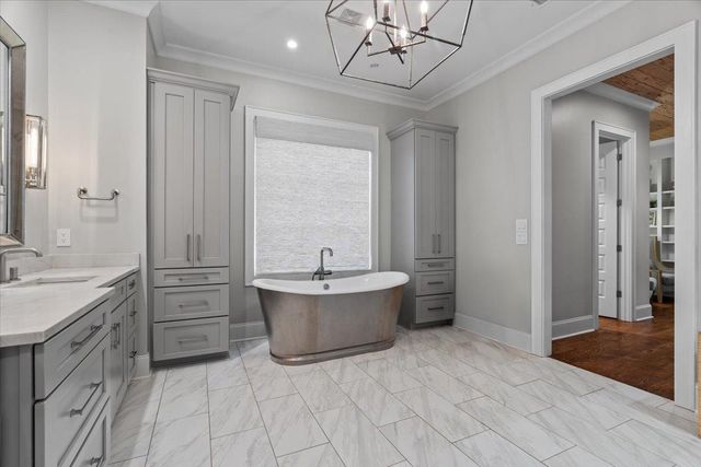 3197 CHAPEL WOODS CV, Germantown, TN 38139