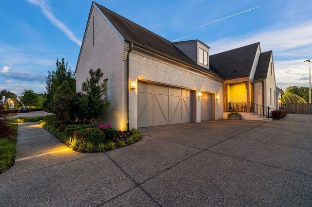 3197 CHAPEL WOODS CV, Germantown, TN 38139