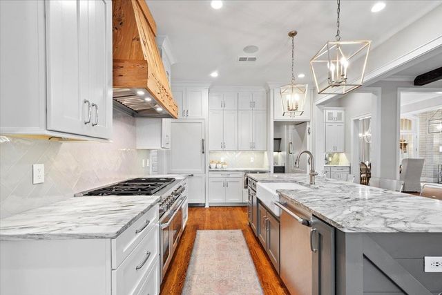 3197 CHAPEL WOODS CV, Germantown, TN 38139