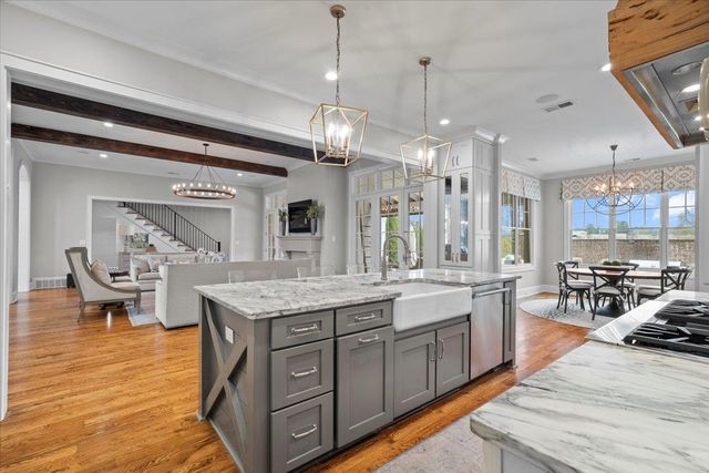 3197 CHAPEL WOODS CV, Germantown, TN 38139