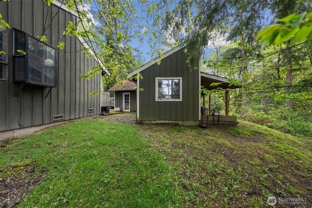 611 208th Avenue SE, Sammamish, WA 98074