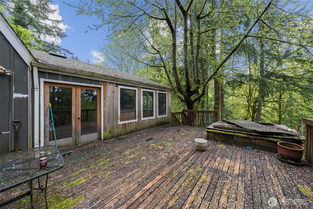 611 208th Avenue SE, Sammamish, WA 98074