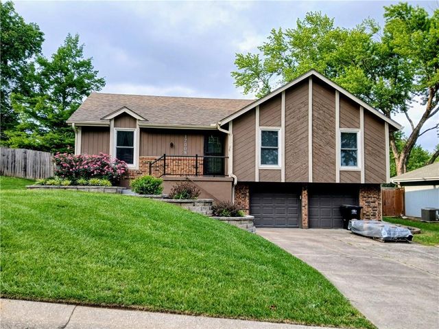 17008 E 3rd Terrace, Independence, MO 64056