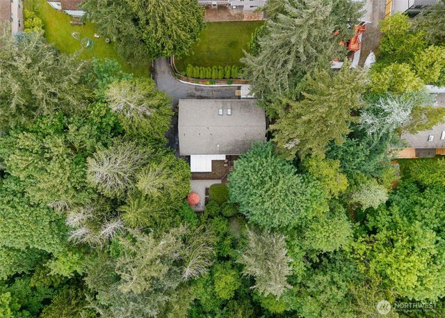 7337 151st Avenue NE, Redmond, WA 98052