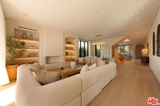 4747 Firmament Avenue, Encino (los Angeles), CA 91436