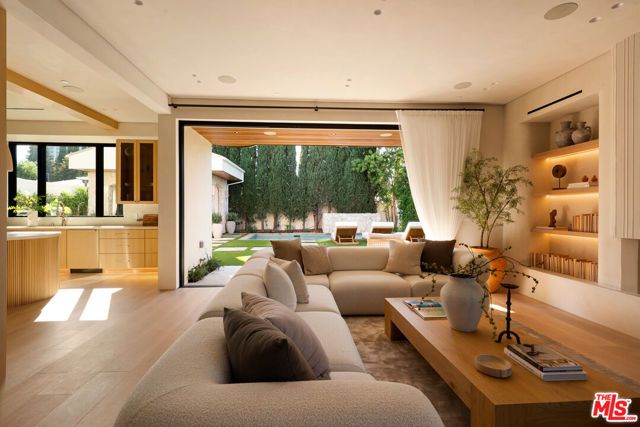4747 Firmament Avenue, Encino (los Angeles), CA 91436